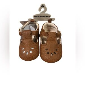 Lucky Brand Tan Baby Walker Shoes Size 9-12 months or size 4